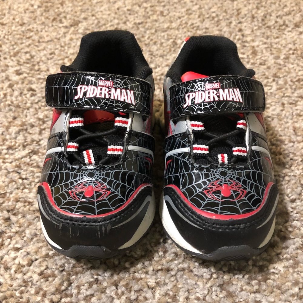 Spider Man tennis shoes
